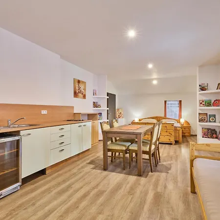 Havlovice, U Dřevěné Lávky, Okres Trutnov Apartmán *